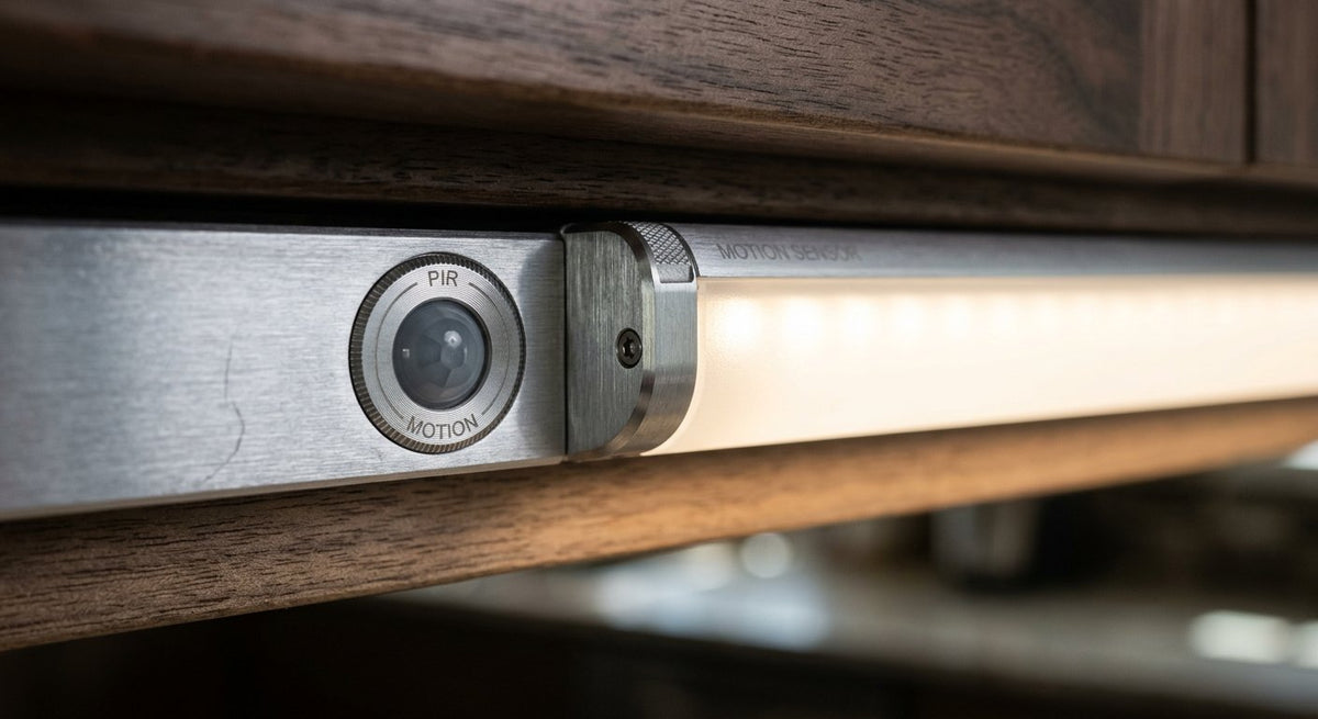 Barre LED Intelligente à Détection – Illuminez vos Zones Sombres